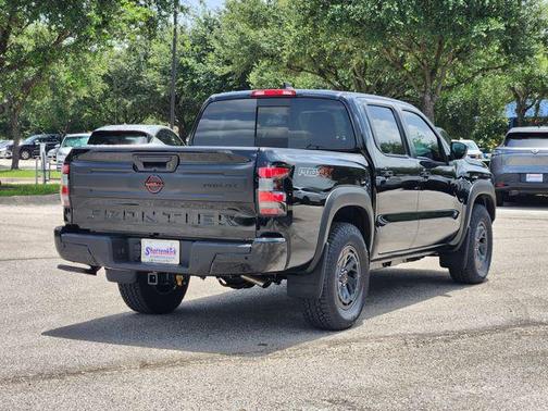 2025 Nissan Frontier PRO-4X