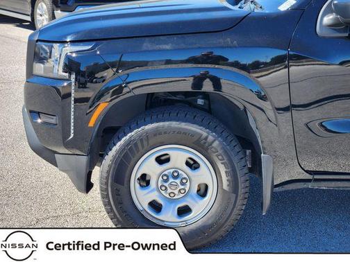 2022 Nissan Frontier S