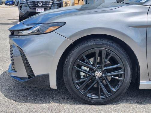 Heavy Metal 2025 Toyota Camry SE