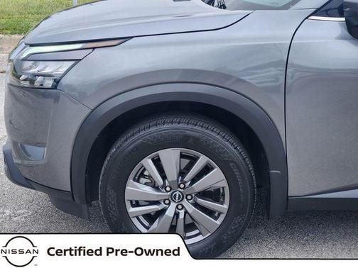 2025 Nissan Pathfinder SV FWD