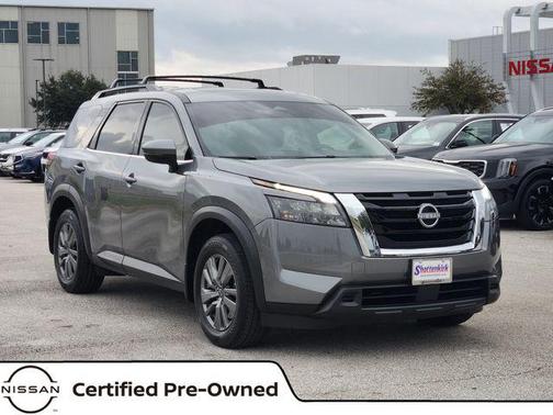 2025 Nissan Pathfinder SV FWD