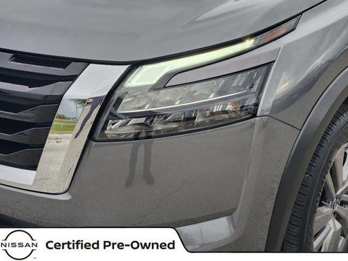 2025 Nissan Pathfinder SV FWD