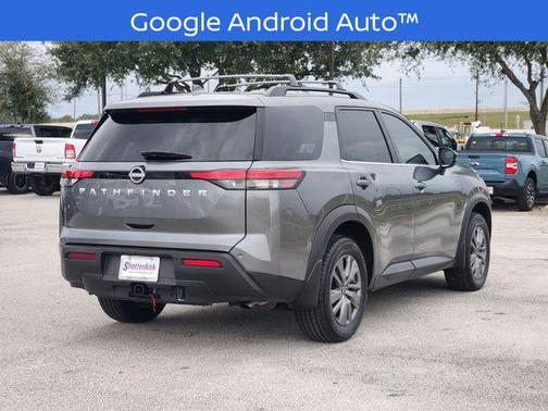 2025 Nissan Pathfinder SV FWD