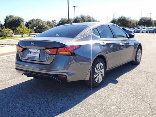 2025 Nissan Altima S FWD