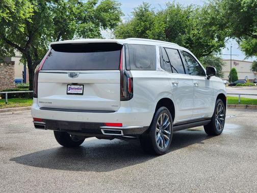 2022 Cadillac Escalade Premium Luxury