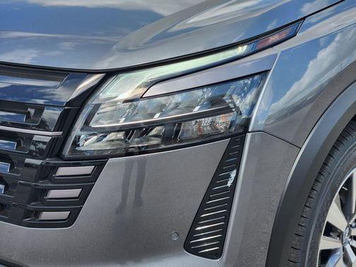 Gun Metallic 2026 Nissan Pathfinder SL