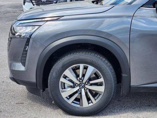 Gun Metallic 2026 Nissan Pathfinder SL