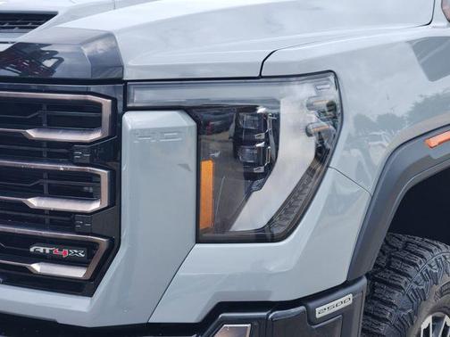 2024 GMC Sierra 2500 AT4X