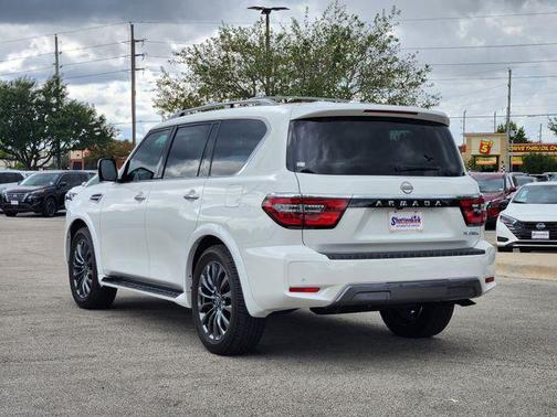 2023 Nissan Armada Platinum 2WD