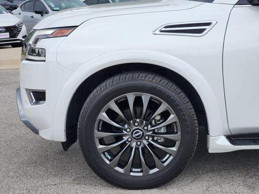 2023 Nissan Armada Platinum 2WD