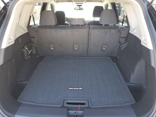 2025 Nissan Rogue S