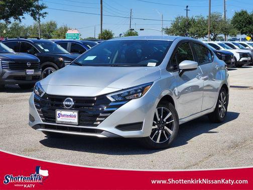 2025 Nissan Versa 1.6 SV