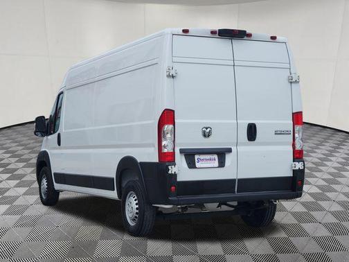 Bright White Clearcoat 2025 RAM ProMaster 2500 Tradesman