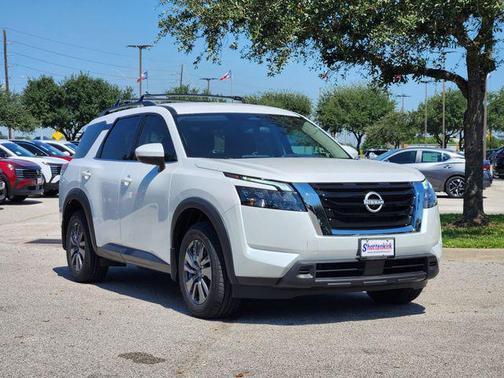2025 Nissan Pathfinder SV FWD