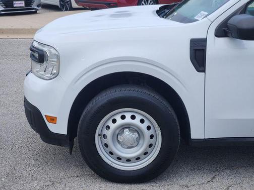 2023 Ford Maverick XL