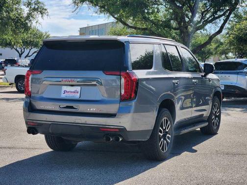 2022 GMC Yukon 4WD AT4