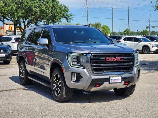 2022 GMC Yukon 4WD AT4