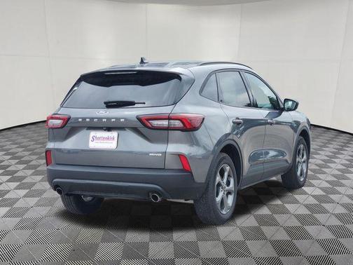 Carbonized Gray Metallic 2025 Ford Escape ST-Line