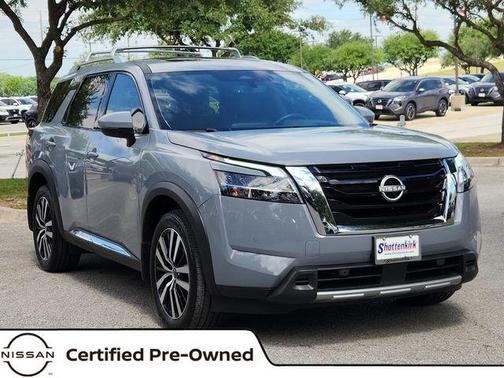 2024 Nissan Pathfinder Platinum FWD