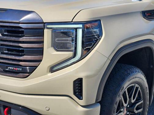 2022 GMC Sierra 1500 AT4X