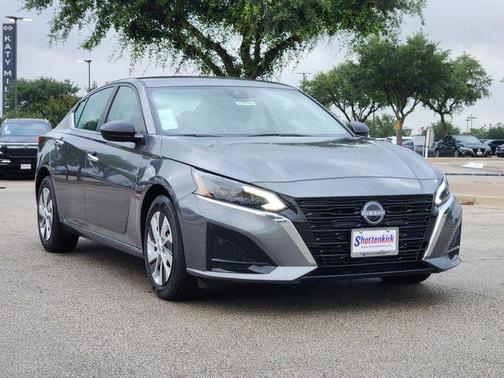 2025 Nissan Altima S FWD