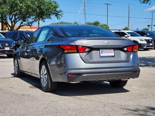 2025 Nissan Altima S FWD