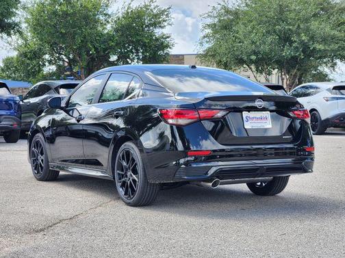 2025 Nissan Sentra SR