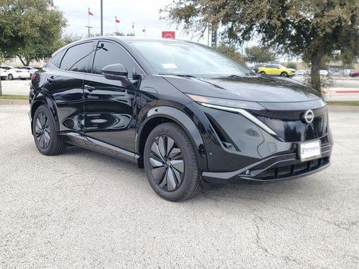 2025 Nissan ARIYA PLATINUM+