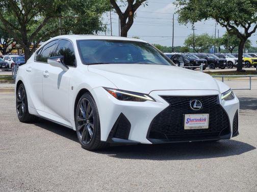 2022 Lexus IS 350 Base