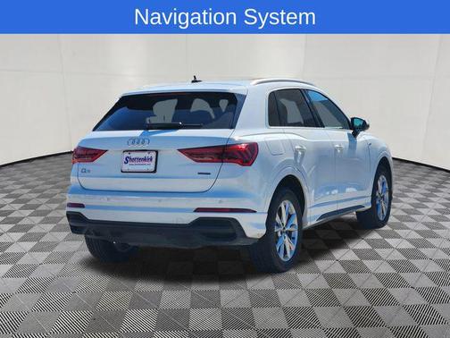 2024 Audi Q3 Premium 45 TFSI S line quattro Tiptronic