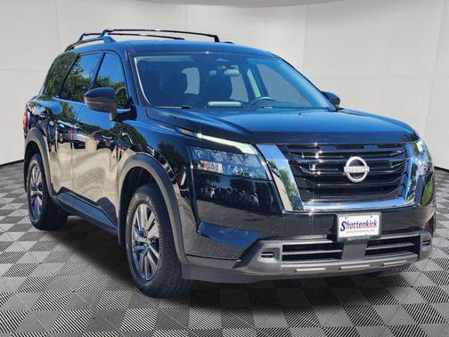 Super Black 2025 Nissan Pathfinder SV FWD