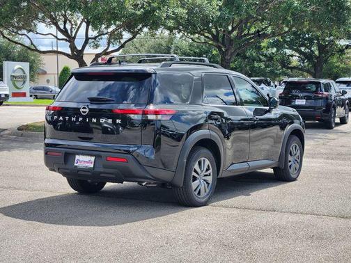 2025 Nissan Pathfinder SV FWD