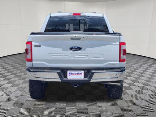 Oxford White 2023 Ford F-150 Lariat