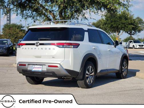 2025 Nissan Pathfinder SL FWD