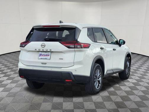 Glacier White 2024 Nissan Rogue S