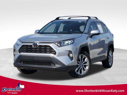 2020 Toyota RAV4 XLE Premium