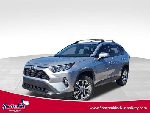 2020 Toyota RAV4 XLE Premium