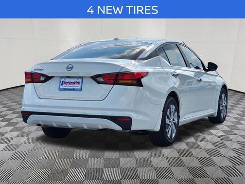 2025 Nissan Altima S FWD