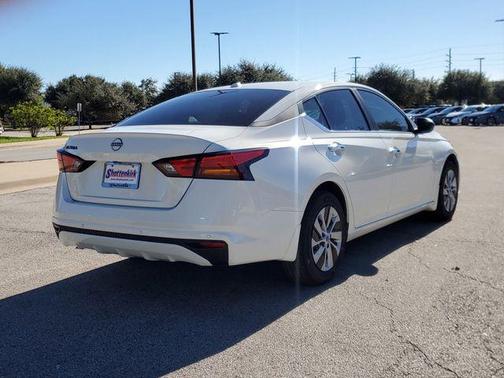 2025 Nissan Altima S FWD