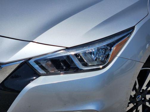 2020 Nissan Versa 1.6 SV