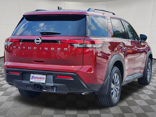 Scarlet Ember Tintcoat 2026 Nissan Pathfinder SV