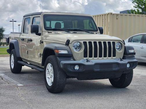 2020 Jeep Gladiator Sport S