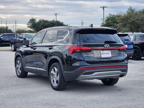 2023 Hyundai SANTA FE SE