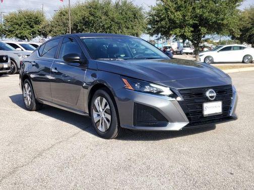 2025 Nissan Altima S FWD