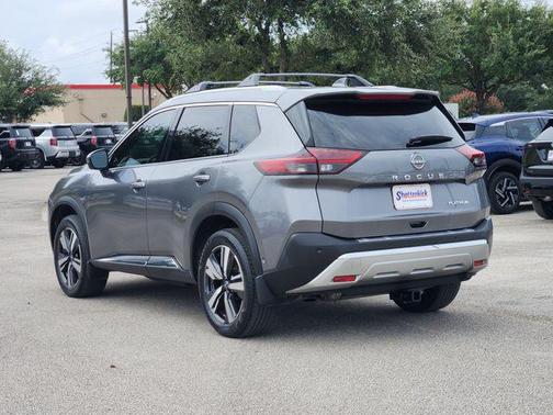 2022 Nissan Rogue Platinum