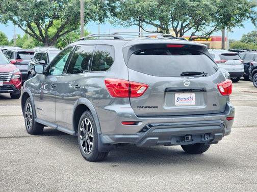2020 Nissan Pathfinder SL 2WD