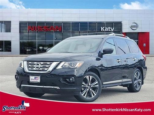 Photo 1 of 35 of 2019 Nissan Pathfinder Platinum