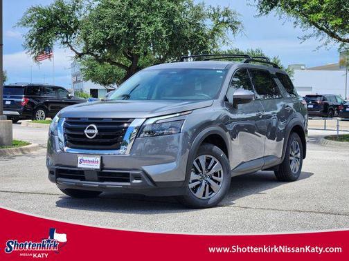 2025 Nissan Pathfinder SV FWD