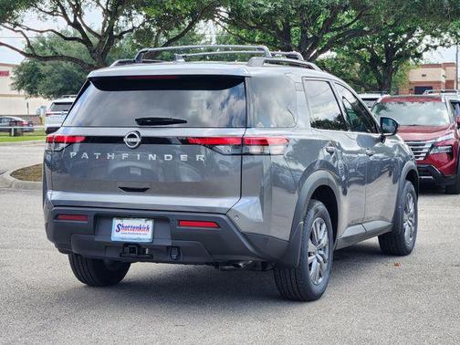 2025 Nissan Pathfinder SV FWD