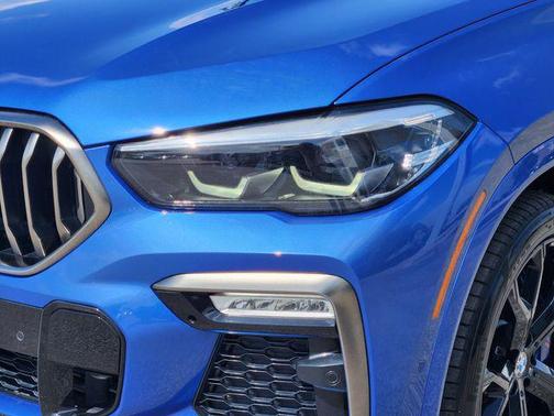 2020 BMW X6 M50i